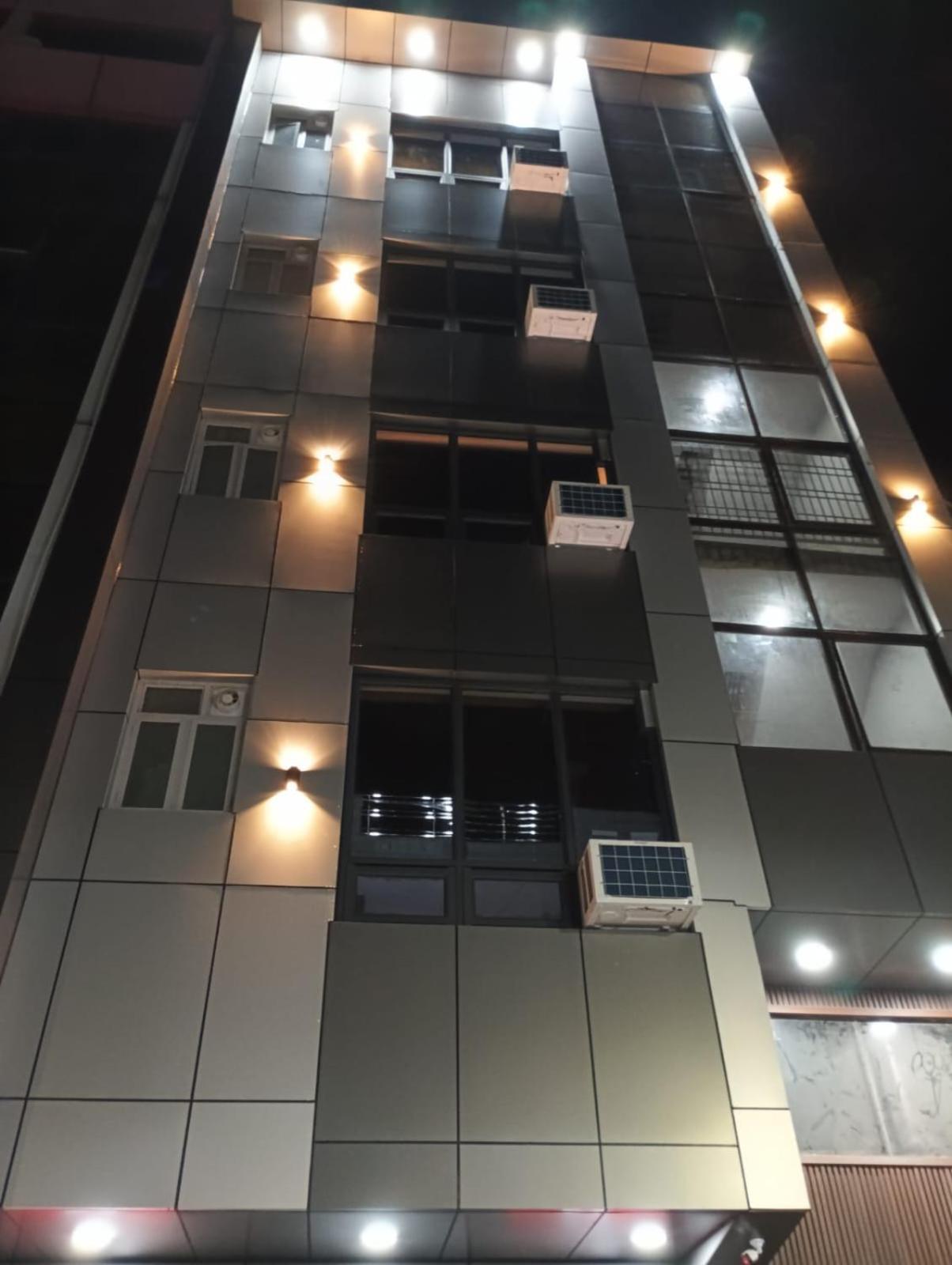 Red Leaf Stay New Delhi Exterior photo